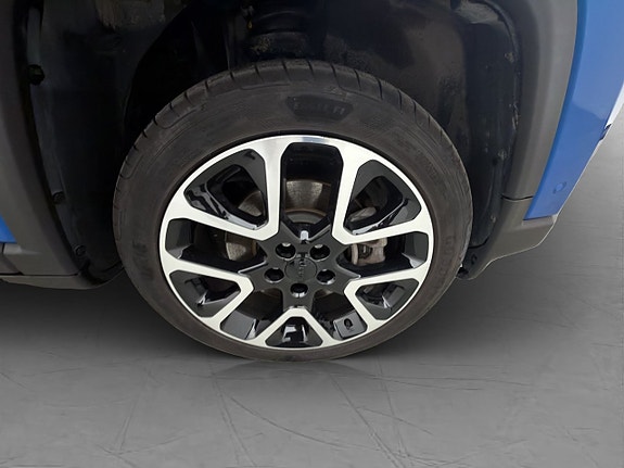Jeep Compass 30 of 30
