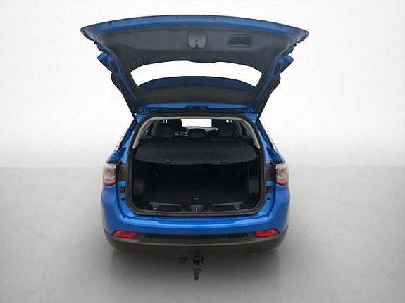 Jeep Compass 10 of 30