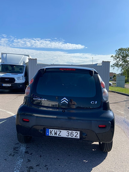 Citroen C1 2 of 5