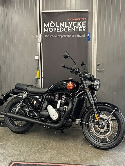 BSA Gold Star 650 Shadow Black