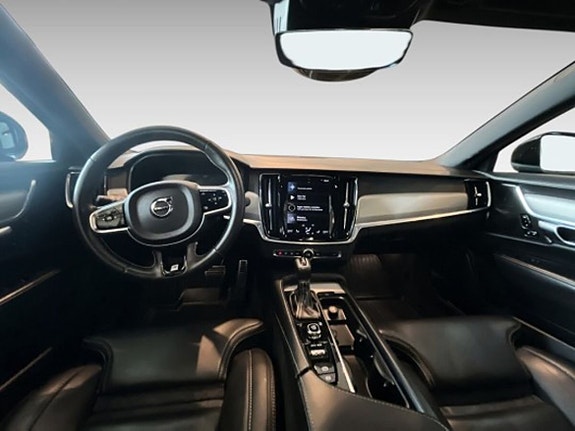 Volvo S90 13 of 20