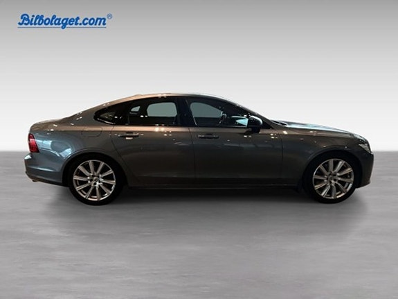 Volvo S90 4 of 5