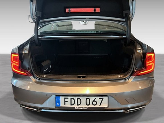 Volvo S90 20 of 20