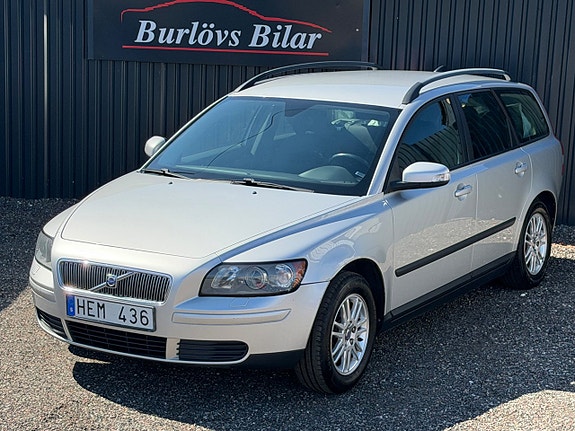 Volvo V50 4 of 5