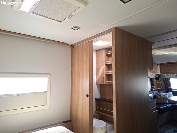 Polar 560 TDB SVIT, Markis med sidor 14 of 15