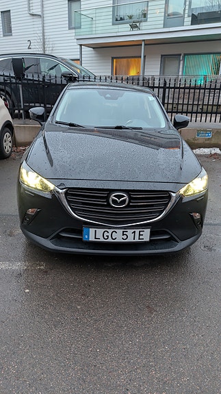 Mazda CX-3 2 of 5