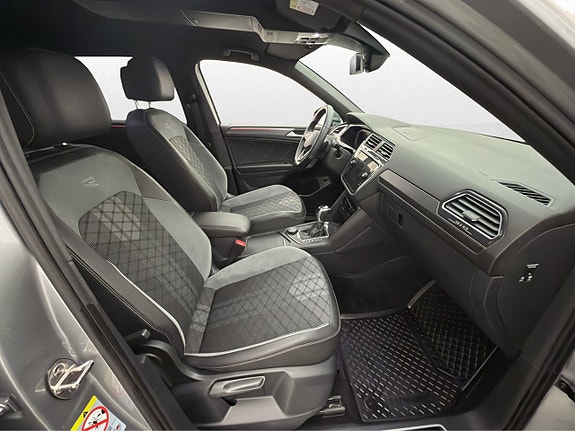 Volkswagen Tiguan Allspace 10 of 30