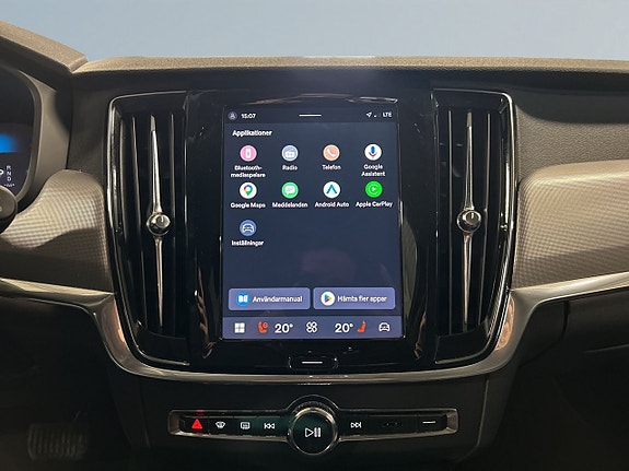 Volvo V90 Cross Country 11 of 27