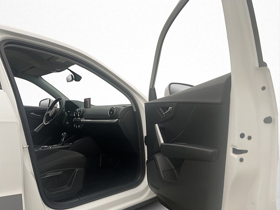 Audi Q2 23 of 29