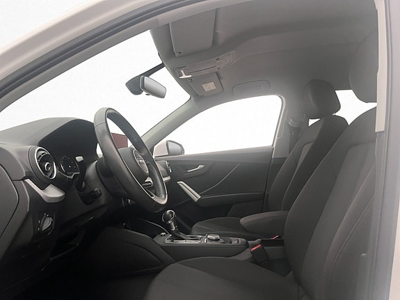 Audi Q2 10 of 29