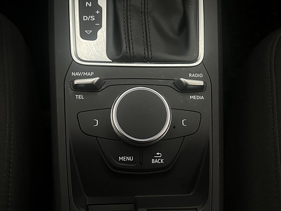 Audi Q2 24 of 29