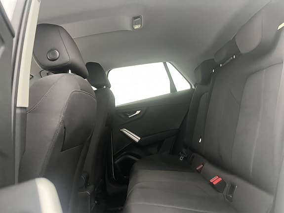 Audi Q2 20 of 29