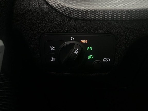 Audi Q2 29 of 29
