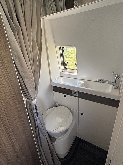 VANTourer VANTourer 630 L (Knaus R62) 18 of 18
