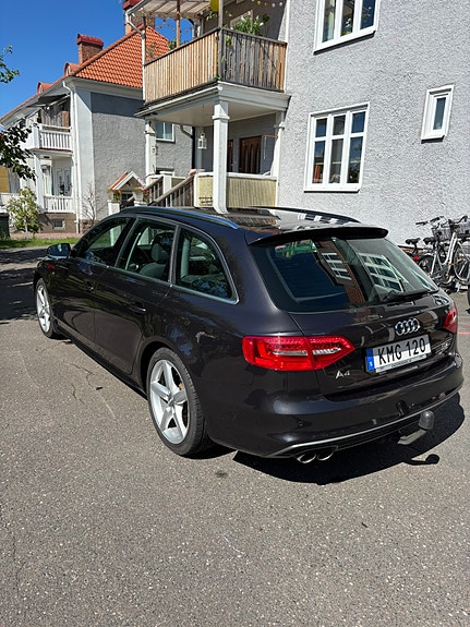 Audi A4 3 of 5