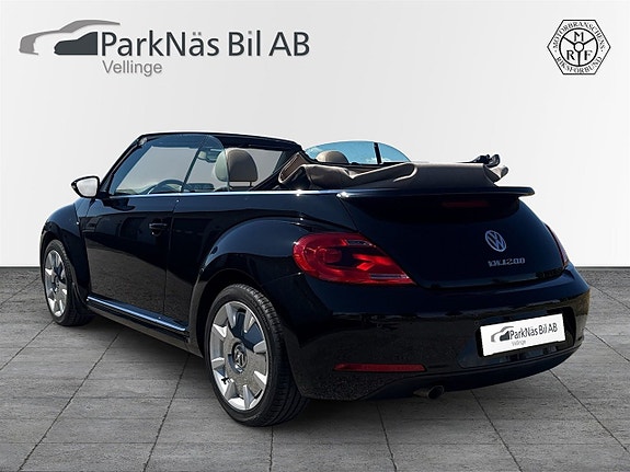 Volkswagen Beetle 6 of 20