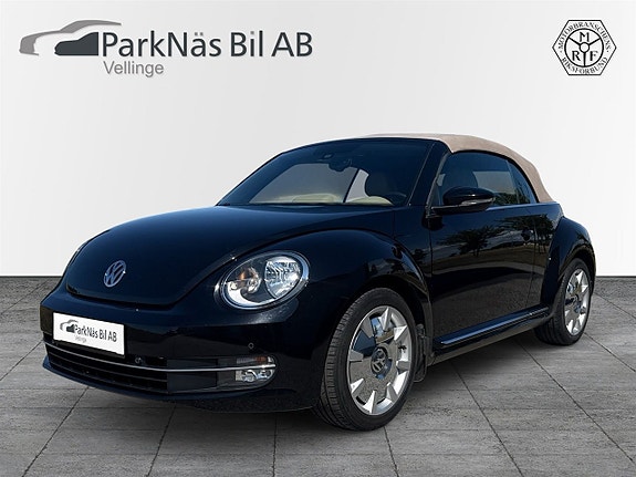 Volkswagen Beetle 3 of 5