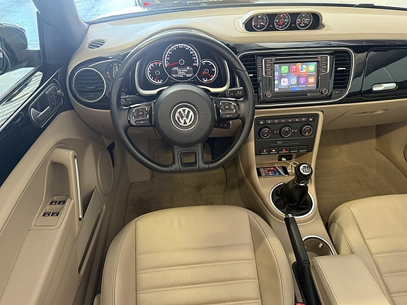 Volkswagen Beetle 8 of 20