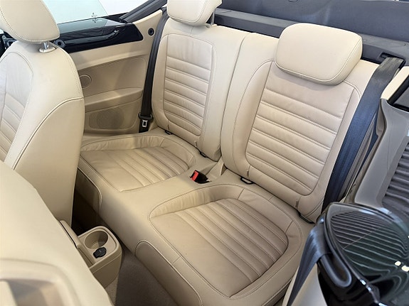 Volkswagen Beetle 10 of 20