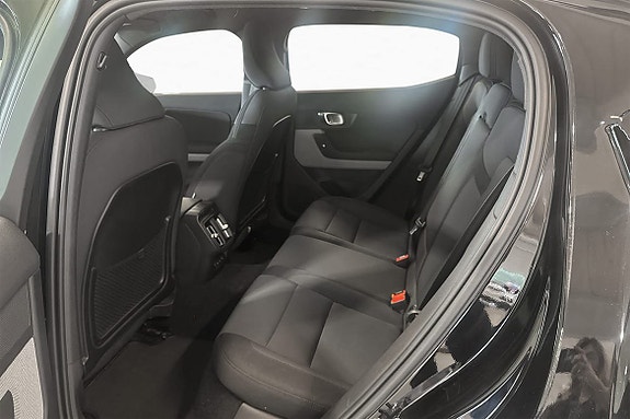 Polestar 2 12 of 28