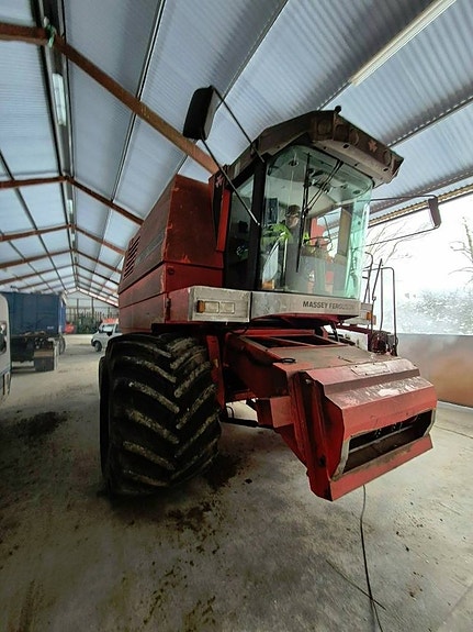 Massey Ferguson 40 2 of 2