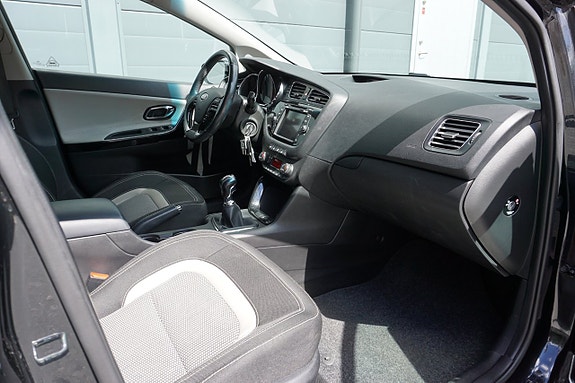 Kia Ceed 13 of 29
