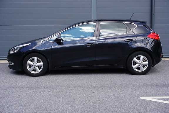 Kia Ceed 7 of 29