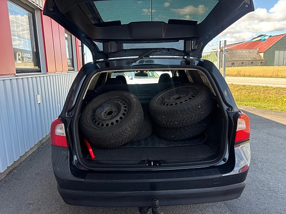 Volvo V70 18 of 19