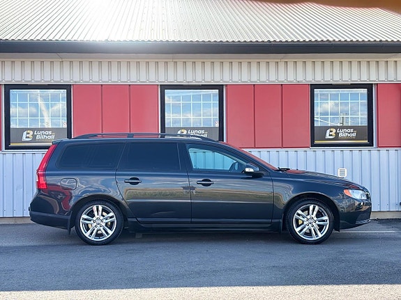Volvo V70 6 of 19