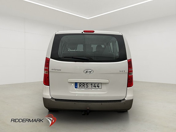 Hyundai H-1 8 of 29