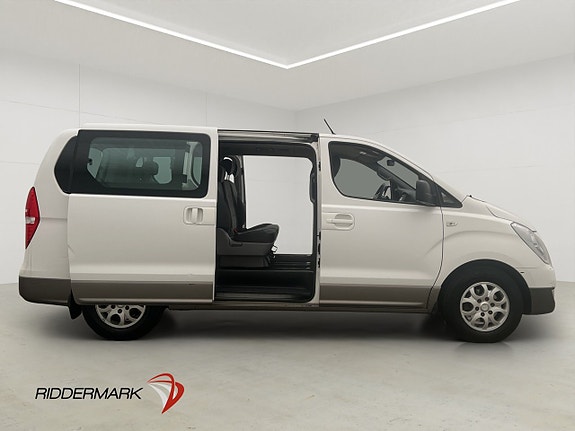 Hyundai H-1 12 of 29