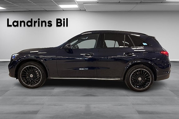 Mercedes-Benz GLC300 e 4 of 5