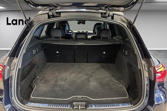 Mercedes-Benz GLC300 e 15 of 20