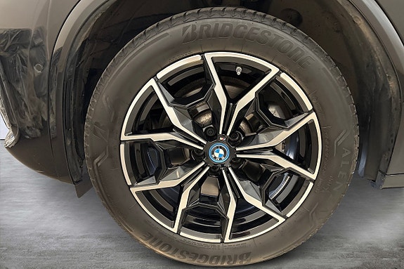 BMW X3 4 of 5