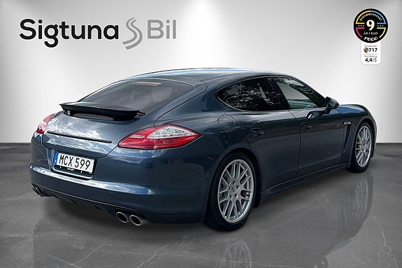 Porsche Panamera 4S 5 of 5
