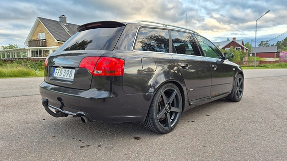 Audi A4 5 of 5