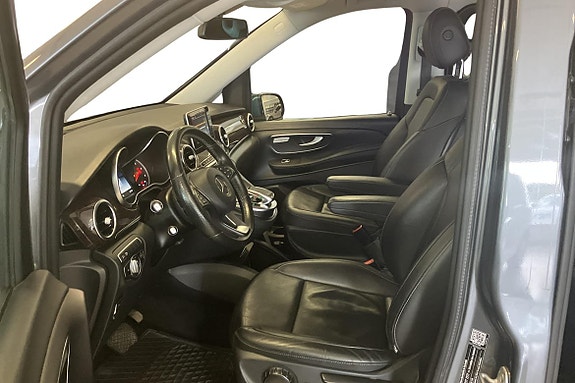 Mercedes-Benz Vito 108 12 of 23
