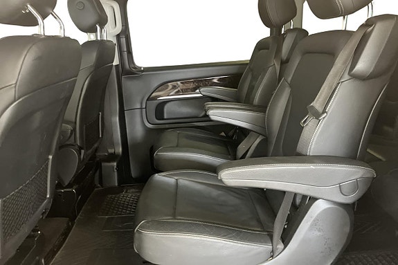 Mercedes-Benz Vito 108 15 of 23