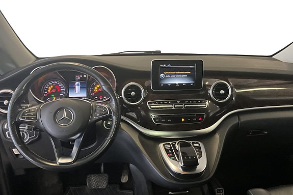 Mercedes-Benz Vito 108 8 of 23