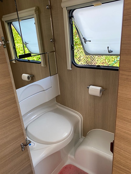 Adria 502UL 5 of 11