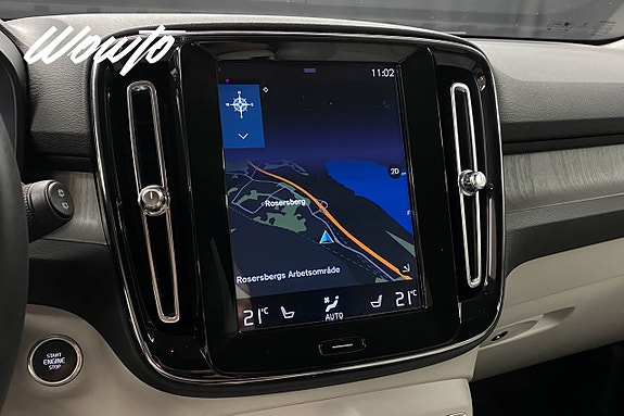 Volvo XC40 18 of 23