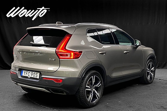 Volvo XC40 5 of 5
