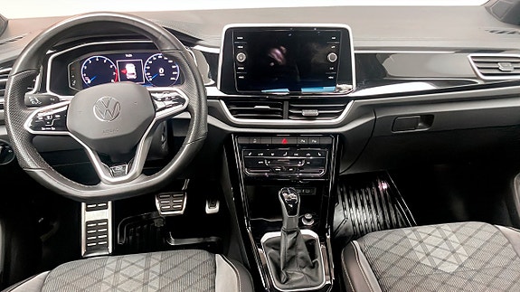 Volkswagen T-Roc 10 of 13