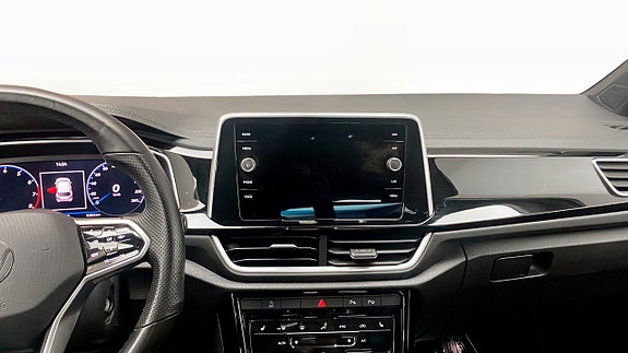 Volkswagen T-Roc 9 of 13