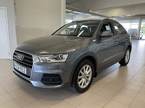 Audi Q3 2 of 5
