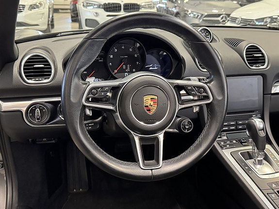 Porsche 718 Boxster 7 of 16