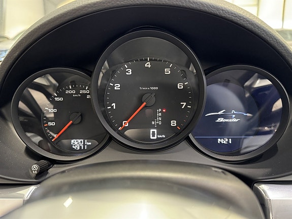 Porsche 718 Boxster 8 of 16