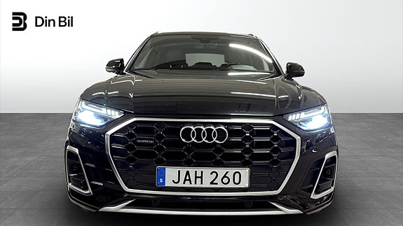 Audi Q5 4 of 5