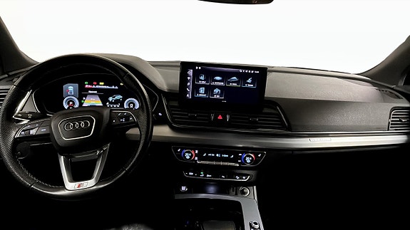 Audi Q5 10 of 14