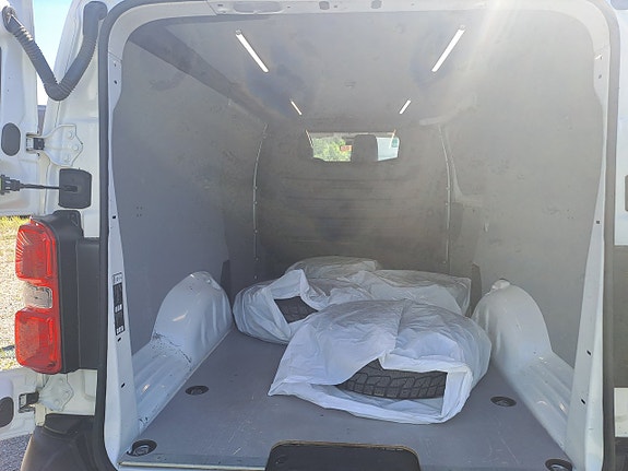 Peugeot Expert 23 of 24